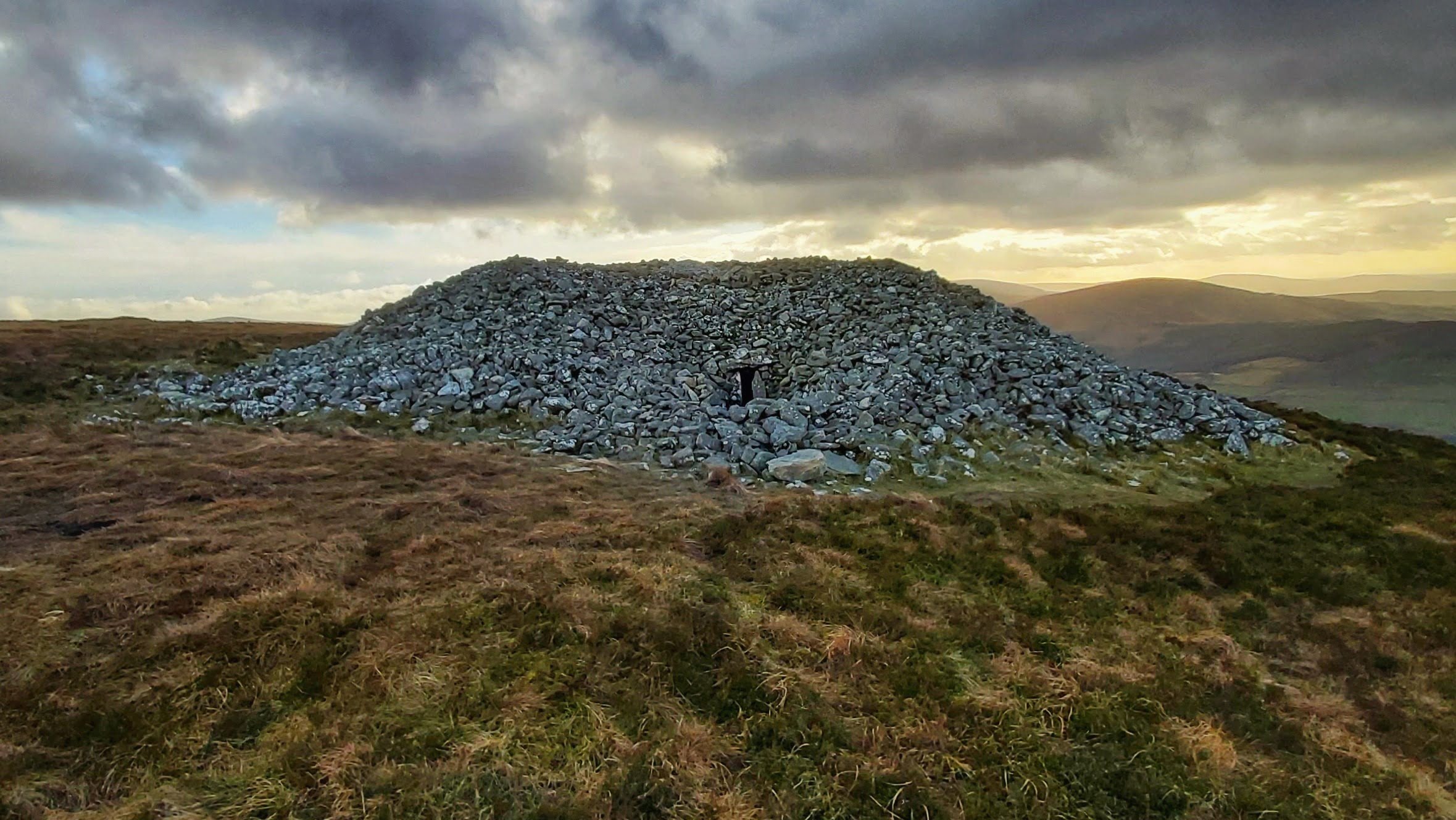 Seefin Passage Tomb: An Ancient Link Between Myth and History